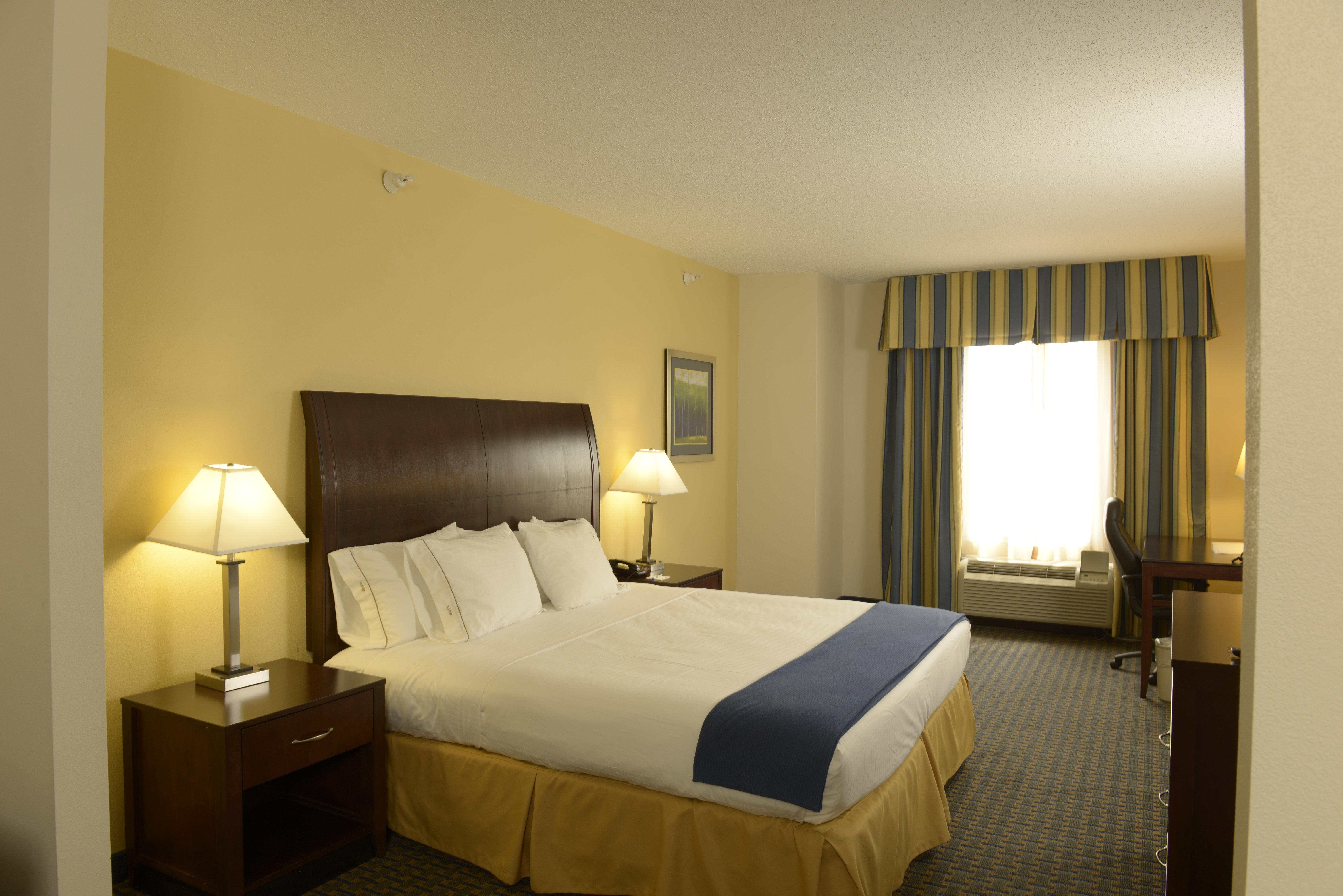 Holiday Inn Express & Suites Wilson-Downtown, An Ihg Hotel Εξωτερικό φωτογραφία